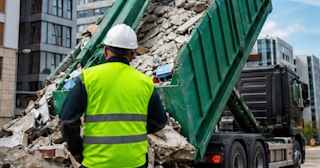 Вывоз строительного мусора в Бузулуке: услуги лицензированной компании — ПроМусор